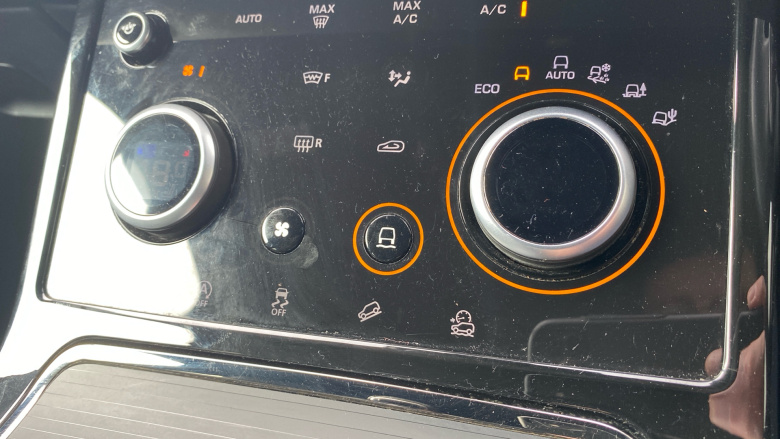 Land Rover Range Rover Evoque 2.0 D200 R-Dynamic SE 5dr Auto Diesel Hatchback